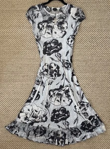 KOMAROV Light Blue Multi Color Midi Floral Crinkle Chiffon Dress Cap Sleeve Sz M - Picture 1 of 14