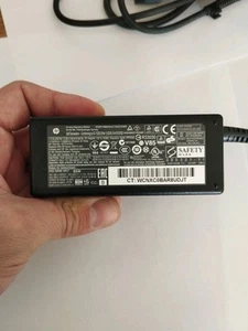 Chargeur HP Alimentation 65 W 19.5V - 3.33A TPC-CA58 751889-001 - Afbeelding 1 van 3