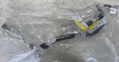 Manguera de succión de refrigerante Hyundai Accent Veloster 2012-2017 1,6 aire acondicionado 97775 1R501 Foto 1 de 4