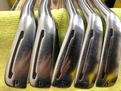 TaylorMade Gloire F 2016 Iron Set 6-9,Pw 5pc Flex Regular N.S.PRO 930GH Steel - Image 1 of 4