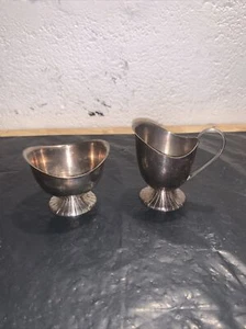 Vintage Silver Plated Creamer And Sugar Tableware Engraved DE Collectible Decor - Picture 1 of 12