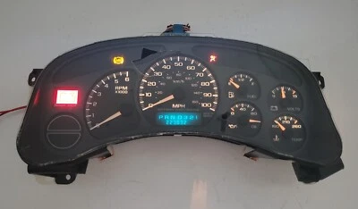 1999 CHEVROLET/GMC SILVERADO SIERRA TAHOE USED INSTRUMENT CLUSTER P#15055362 - Image 1 of 4