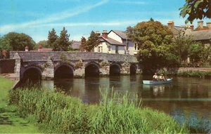 (aq52) Stadtbrücke vom Klosterspaziergang Christchurch - Dorset Postkarte - Bild 1 von 2