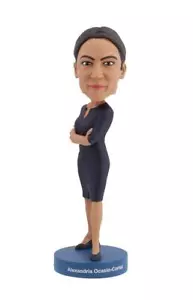 Figura bobblehead Royal Bobbles Alexandria Acoasio-Cortez 12096 - Imagen 1 de 5