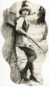 1910s Gun Flapper Woman Max Sennett Silent Film Actress MARIE PREVOST cut - Picture 1 of 1