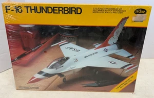 Testors Italeri 1/72 F-16 Thunderbird Model Kit #685 Factory Sealed NIB - Picture 1 of 1
