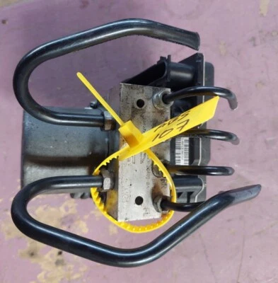 ABS насос / модуль - Jaguar X-Type 2006-2010 6 X 43-2C405-BA - Изображение 1 из 4