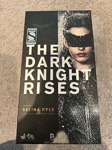 Hot Toys 1/6 MMS188 The Dark Knight Rises Batman Selina Kyle Catwoman Exclusive