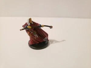Dungeons and Dragons Miniatures Raistlin Majere Red Robes 14/60 Rare WotC 2007 - Picture 1 of 7