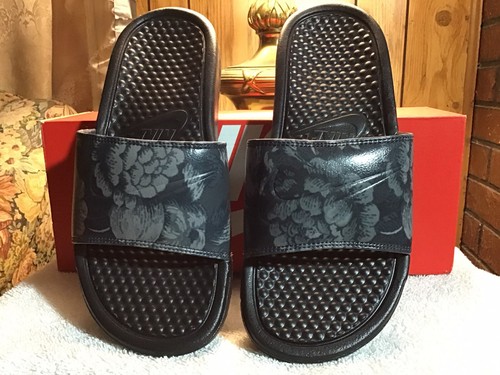 Scarpe sandali donna Nike Benassi JDI stampa slide nero bianco taglia US 6