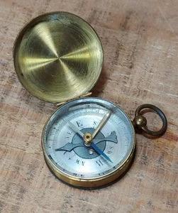 BRÚJULA DE LATÓN DE LA SEGUNDA GUERRA MUNDIAL HECHA EN FRANCIA B10 - Imagen 1 de 13