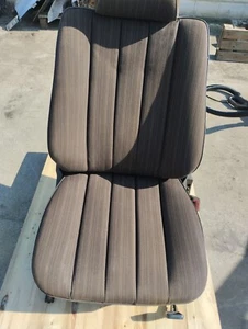 Original Mercedes Benz W124 E Klasse Beifahrersitz Sitz rechts braun - Bild 1 von 4