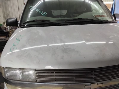 (LOCAL PICKUP ONLY) Hood Fits 95-05 ASTRO 1646513 - Изображение 1 из 4