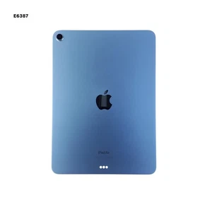 Apple iPad Air 5th Generation 10.9" A2588 YQWXJM2Y25 Cracked Screen - Bild 1 von 11