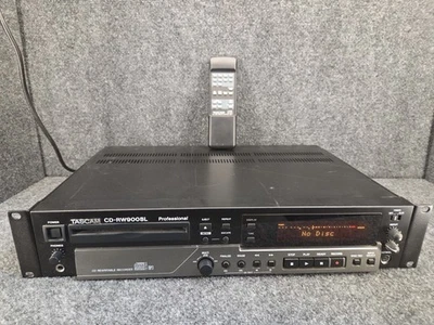 Grabadora de CD profesional regrabable Tascam CD-RW900SL con control remoto, probada Foto 1 de 4