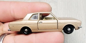 Matchbox Lesney No. 25 Ford Cortina NICE - Picture 1 of 6
