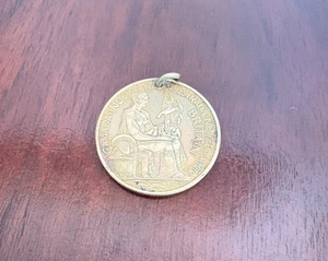 King George VI & Queen Elizabeth Coronation Medal 1937 – Royal Collectable - Picture 1 of 3