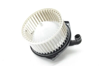 2017-2018 Nissan Titan Heater AC Blower Motor OEM - Image 1 of 4