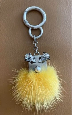 FENDI Bolso Bichos Piel Monstruo Amarillo Bolso Dije Llavero Llavero Pompón Auténtico Foto 1 de 3