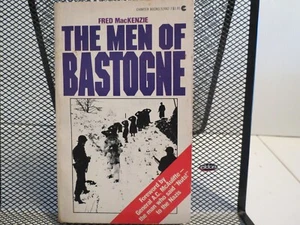 Vintage "The Men of Bastogne" By Fred MacKenzie - 1968 Paperback 1st Printing - Imagen 1 de 5