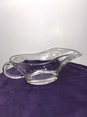 Anchor Hocking (10 oz) Large Glass Gravy Boat / Bowl With Handle (1028)  - Image 1 of 4