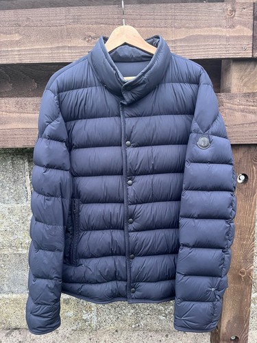 Cappotto Moncler Nazaire con cappuccio Navy Taglia 5 (XL)