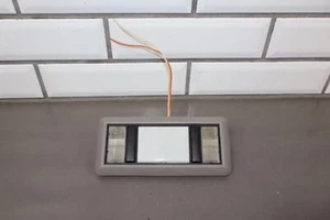 95-99 Chevy Tahoe Rear Overhead Cargo Area Dome Light (Gray 132) - Picture 1 of 13