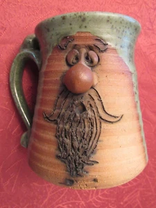 VINTAGE 1976 PETER PETRIE POTTERY 3D BEARDED MAN UGLY  FACE MUG - COOL - Picture 1 of 6