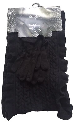 Studio NYC Eternity Bufanda Guante Set Negro Regalo Conjunto Volantes Foto 1 de 4