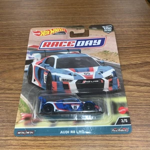 Hot Wheels Real Riders Premium Car Culture Race Day Audi R8 LMS 3/5 - Picture 1 of 8