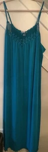 New “Beloved” Jade Green Shadowline 3X Night Gown 4X? Gorgeous - Picture 1 of 7