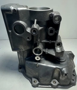 Tailshaft/Extension Housing/Tremec/T56/Magnum-F/6 Spd/TUEP16382 - Picture 1 of 5