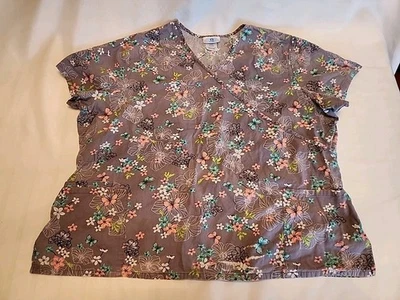 Blusa Médica Estampada de Mariposa SB para Mujer 3X Gris Rosa Uniforme de Enfermera Talla Grande Foto 1 de 4
