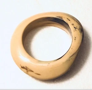 Bracciale largo asimmetrico grigio avorio sabbia vintage - Foto 1 di 21
