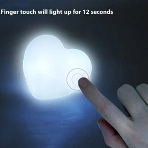 Heart-shaped Handbag Light Compact And Exquisite White Will Automatically - Bild 1 von 7