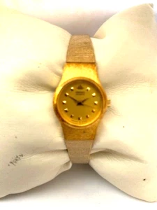 Seiko Womens Vintage 30 MT WR Quartz Gold Plated Bracelet Watch 8Y21-0020 - Picture 1 of 13