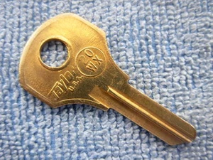 Key Blank-Taylor 20WX-Corbin-Russwin-CCL-Kennedy-Tool-Box-AKA-1000XK-00KT-CO69 - Picture 1 of 3