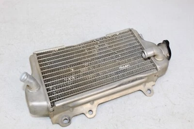 Radiador derecho Kawasaki KX450F 2012-2015 OEM 39061-0571 KX450 KX 450 13/4 Foto 1 de 3