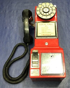 Banco de monedas de teléfono de pago retro Crosley vintage 1957 rojo teléfono repro - Imagen 1 de 13