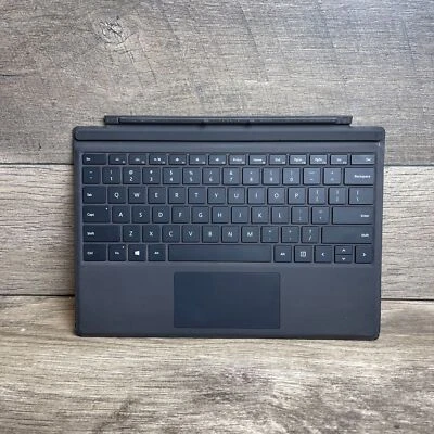 Microsoft 1725 Black QWERTY Keyboard Type Cover/Folio for Surface Pro 3/4 Tablet - Image 1 of 4