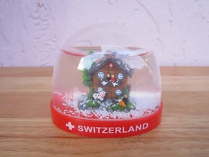 Switzerland House Plastic Dome Souvenir Snow Globe For Sale!!! - Picture 1 of 4
