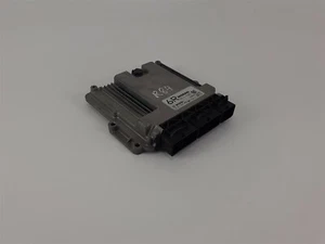 R84 NISSAN ECU Control Module Unit 237103VD0C 0281030850 - Picture 1 of 4