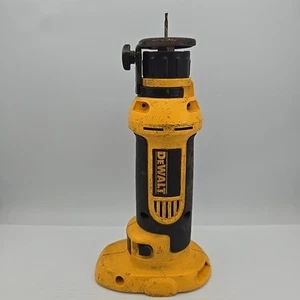 DeWALT DC550 18V Heavy Duty Cordless Cut Out Tool 18 Volt Used - Picture 1 of 5
