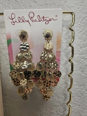 Pendientes colgantes Lilly Pulitzer concha dorada llamativos nuevos con etiquetas tono dorado Foto 1 de 4