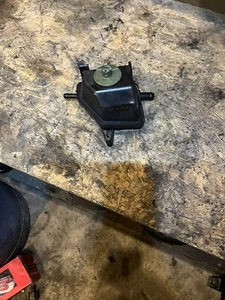 GENUINE VAG VW AUDI POWER STEERING RESERVOIR BOTTLE - 1J0422371C - Picture 1 of 2