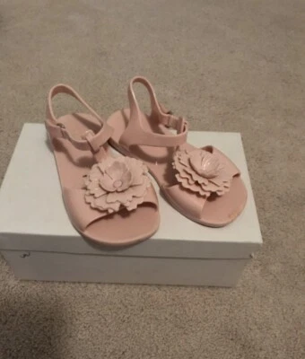 Old Navy Sz 8 Pink Flower Jelly Sandals - Image 1 of 4