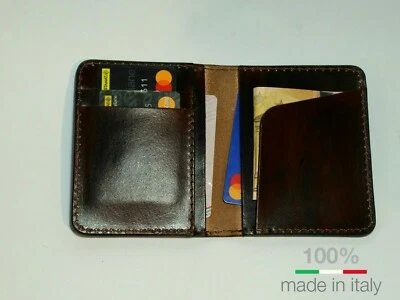 Porta carte di credito in puro cuoio. Molto comodo con portatessera verticale - Immagine 1 di 2