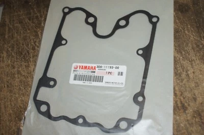 YAMAHA GENUINE XVS1300 XVS13 V STAR CAM VALVE COVER GASKET 3D8-11193-00  NOS - Image 1 of 2