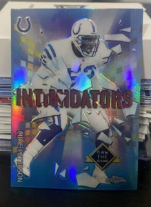 Tarjeta Mike Peterson 2001 Topps Chrome Refractor Intimidators #TI3 Colts - Imagen 1 de 2
