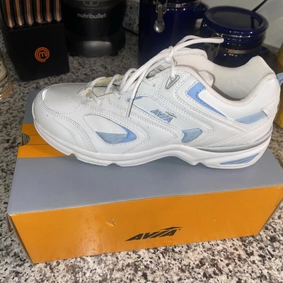 Avia White/Blue Womans Athletic Shoes Size 10! - Image 1 of 4